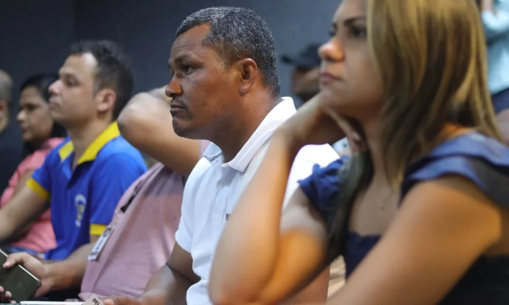 Assinatura da demanda mínima da contratação do Jardim das Dracenas