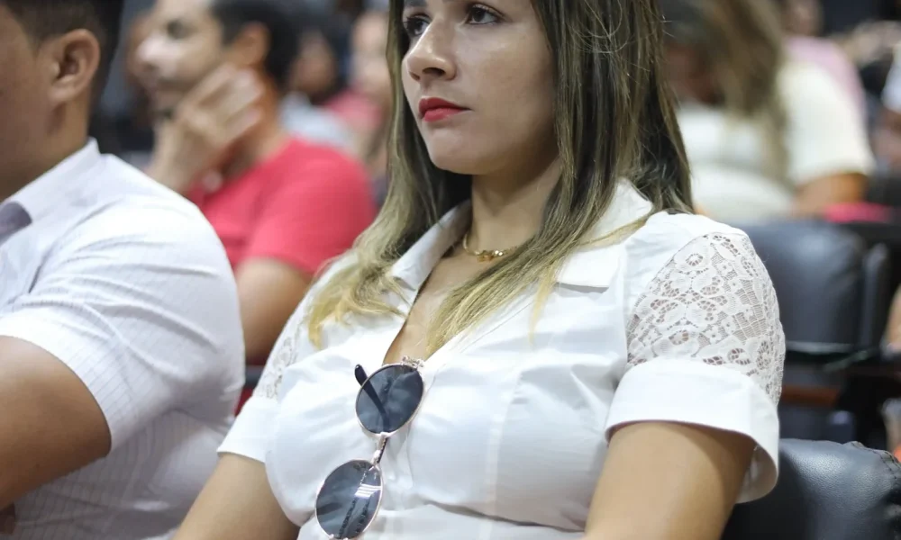 Assinatura da demanda mínima da contratação do Jardim das Dracenas