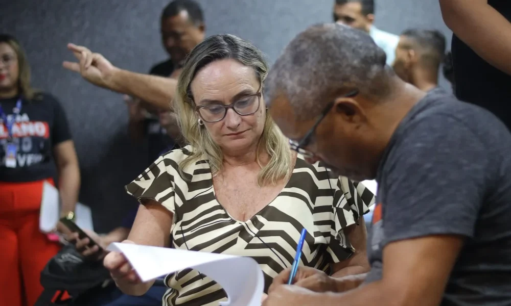 Assinatura da demanda mínima da contratação do Jardim das Dracenas