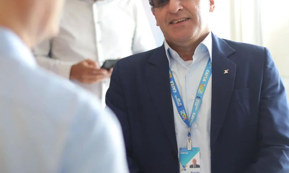 Assinatura da demanda mínima da contratação do Jardim das Dracenas